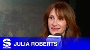 Julia Roberts Sex Porn - Julia Roberts Reacts to Sam Esmail Admitting He Used to Edit Porn - YouTube