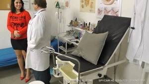 hidden spy cams sex hospital - Fat female patient at old gyneco doctor hidden cam