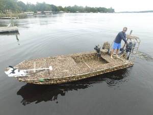 Boat Porn - This boat was custom built from the factory with the idea of fishing and  duck hunting out of it. She'll run in less than a foot of water fully  loaded,