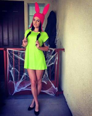 Jim Parsons Sckooby Doo Porn - Louise Belcher cosplay / Halloween costume