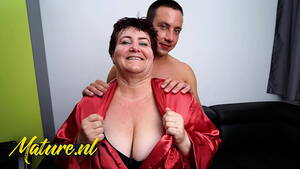 Granny Hairy Pussy Bbw - Hairy BBW Granny Gets Her Fat Pussy Pounded - XVIDEOS.COM