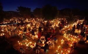 Grave Yard Hispanic Porn - World's Most Beautiful Cemeteries: PanteÃ³n Antiguo, Mexico