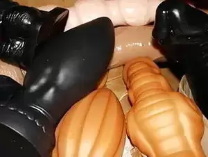 latex anal insertions - Anal Insertion Big Latex Plug 320 x110 - Tranny.one