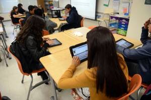 Middle School Student Sex - LAUSD to try out sex ed classes for middle school students â€“ Daily News