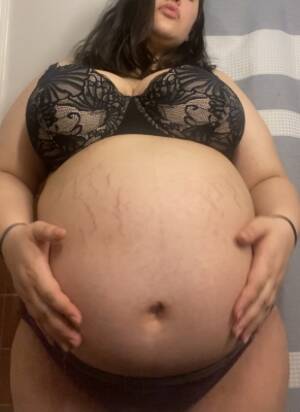 Mother Belly Porn - SweetBelle's Amateur Porn: Plus size 36wks pregnant belly fetish