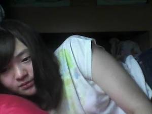 asian girls open pussy - Asian girl fingering her wide open hairy pussy