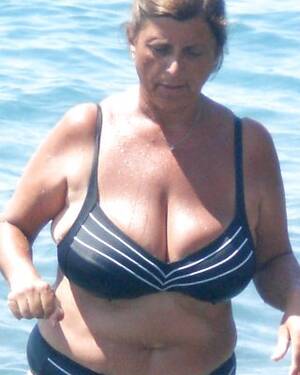 chubby mature mom bikini - Chubby Mature Mom Bikini Cleavage Porn Pictures, XXX Photos, Sex Images  #1549830 - PICTOA