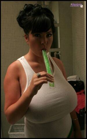 facebook huge tits - Milf Big Tits Facebook | Niche Top Mature