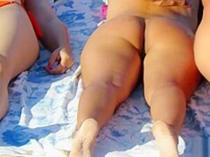 beach voyeur ass standing - A voyeur beach video of a nude couple standing in the water - PornZog Free  Porn Clips