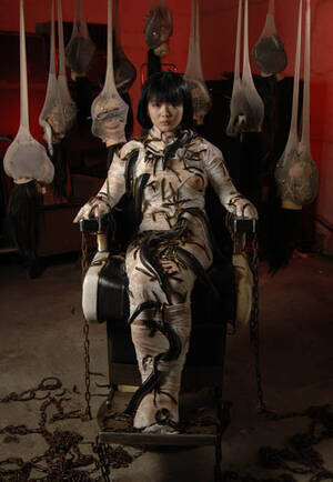 Japanese Genki Porn - The Gruesome 'Art' of Daikichi Amano - GakuranmanGakuranman