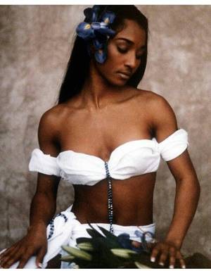 Mowatt Black Ebony Porn Star - TLC Chilli