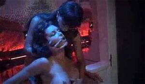 Life On Top Lesbian Sex - Watch Life On Top Menage A Top - Tv Show, Babe, Blonde Porn - SpankBang