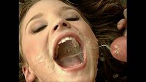 aurora snow fist in mouth - Aurora Snow - extreme bukkake funnel cumswallow - XVIDEOS.COM