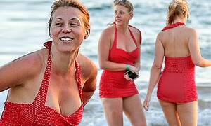 jodie sweetin upskirt - Jodie Sweetin stuns in red swimsuit during Hawaii vacation | Daily Mail  Online