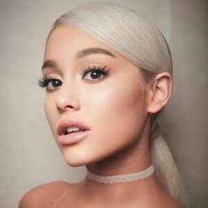 Ariana Grande Blowjob Facial - Ariacumin (u/Ariacumin) - Reddit