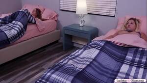 by her horny friend - Busty brunette facesits her horny friend - XVIDEOS.COM