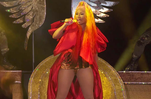 nicki minaj hot big tits - Whoops, Nicki Minaj Flashed Her Nipples To A Crowd Thanks To A Wardrobe  Malfunction | Barstool Sports