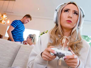 Hot Nerd - â–· Hot Nerd Cucks Gamer Girlfriend - Heather Honey / Porno Movies, Watch Porn  Online, Free Sex Videos