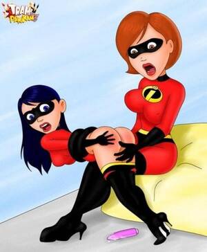 Incredibles Spanking Porn - In this picture, Violet is getting a hard spanking from Helen on her bare,  perfect ass. â€“ Incredibles Cartoon Sex