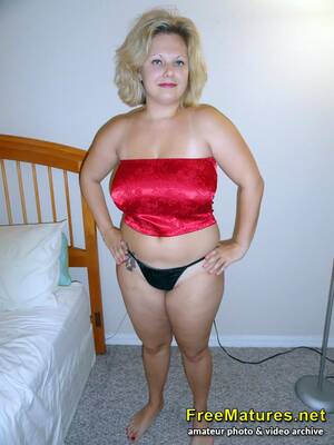 married bbw posing nude - BBW mature wife nude posing