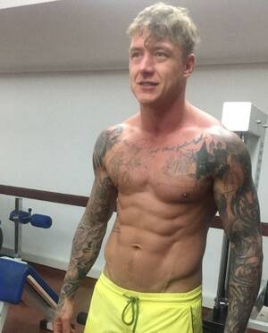 Hetero Porn Stars - Ex-soldier insists he's '100% straight' despite earning Â£1k-a-day as gay porn  star â€“ and his girlfriend 'doesn't care' â€“ The Sun | The Sun