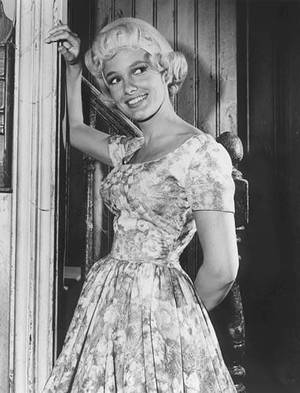 Beverley Owen Porn - The 1st Marilyn Munster ( Beverly Owen )