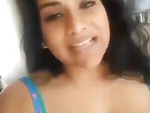north indian sex - North indian aunty show her off on Porn Hub Live