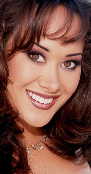 Bikini Asia Carrera Porn - Idas bikini shop. Women with huge pussy porn