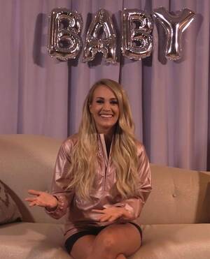 Carrie Underwood Sex Tape Porn - We Found It: Pregnant Carrie Underwood's Snazzy Pink Jacket