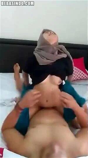 Jilbab Sex Porn - Jilbab Porn - Jilbab Indonesia & Indo Videos - SpankBang