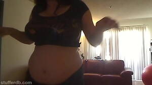 Big Belly Girl Porn - Big sexy belly! - XVIDEOS.COM