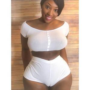 big fat black camel toe - Big Booty, custom cars & sneakers : Photo