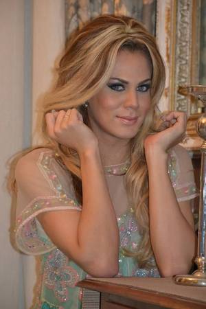 No Hair Girls - Spotlighting trans women and fashion in today's world. No porn! No politics!