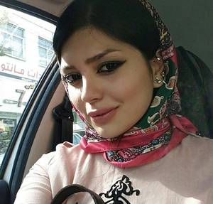 Beautiful Iranian Porn - Nilofar Behbodi beautiful Iranian model in Iran