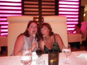 best swingers resorts - Big cock free pic shemale