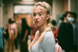 Amy Adams Maid Porn - The Feel-Good & Feel-Bad Worlds Of Sydney Sweeney - NZ Herald