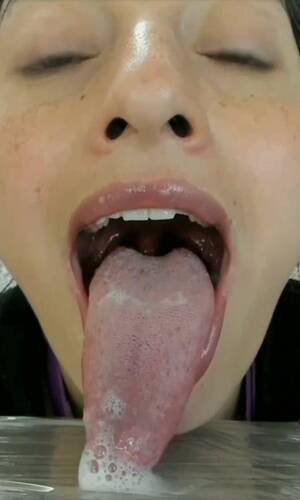Big Tongue Porn - Long tongue spit - ThisVid.com