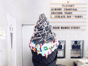 Black Porn Ice Cream - Black Ice Cream Goes Viral Thanks To Little Damage in Los Angeles | Glamour  UK