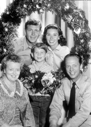 Andy Griffith Show Fake - â€œA perfect picture of Andy Griffith -- with Barney, Aunt Bea -- Merry  Christmas from Mayberry, N.