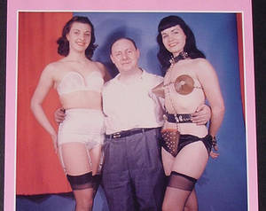 Betty Page Irving Klaw Porn - BETTIE PAGE Vintage Sexy Pin-up Poster with Irving Klaw and Girlfriend Sexy  Lingerie Mounted