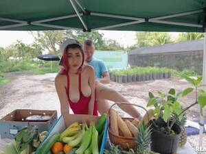 free vegetable porn - Free vegetable Porn Videos at Fapnado.com