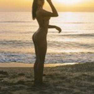 Amateur Nude Beach Porn - One reason I love living in Spain are the endless amount of nude beaches  here! Awesome shoot with Daniela at sunrise ðŸ˜ : r/AmateurPhotography