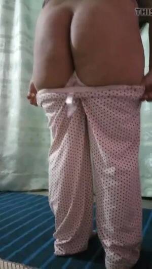 indian mom anal - Indian anal: Indian mom ass - ThisVid.com