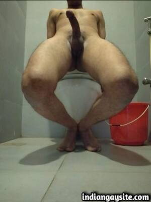 indian naked in toylet - Gay exhibitionist pics of sexy nude desi hunk posing in toilet - Indian Gay  Site