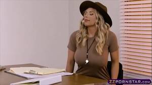 Military Milf Porn - Military MILF sergeant fucked hard by a horny Private - XVIDEOS.COM