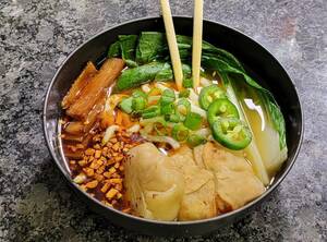 Homemade Thai Porn Bangboo - Ramen sub-Udon noodles, bok choy, bamboo shoots, jalapeÃ±os, chili oil, and  homemade pork dumplings! : r/FoodPorn