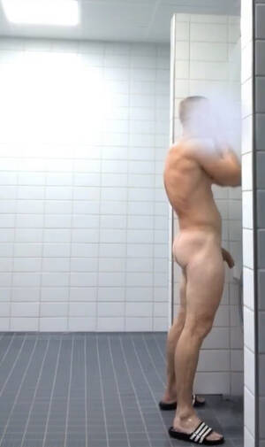 big dick shower cam - Big dick: Popular open shower - ThisVid.com
