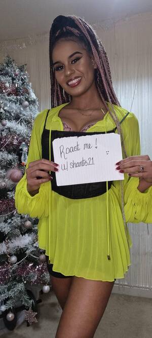 Ariana Grande Blowjob Facial - I haven't had an insult directed my way since I was bullied in school 10+  years ago, do your worst! : r/RoastMe