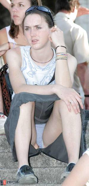 candid upskirt voyeur - UPSKIRT voyeur candid undies - unter den Rock geschaut