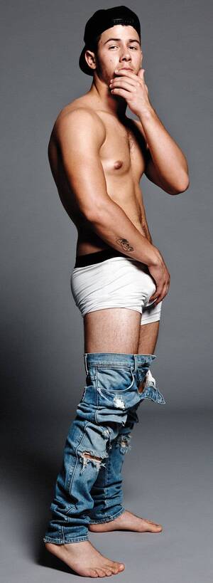 Nick Jonas Nude Porn - For Nick Jonas, Showing Off Is Paying Off - The New York Times
